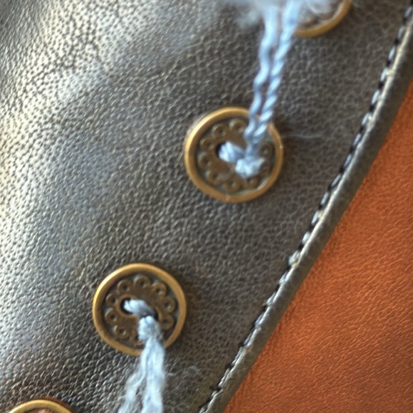 Gorgeous Gold Button Ankle Boots Made In Spain - Picture 8 of 8